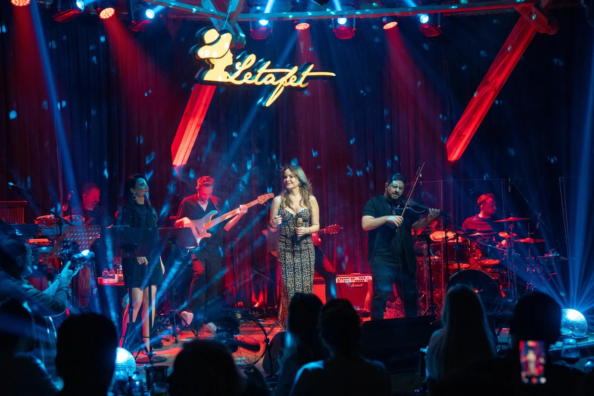 Beng&uuml;, Merit Park Hotel Letafet Sahnesi'nde Unutulmaz Bir Geceye İmza Attı